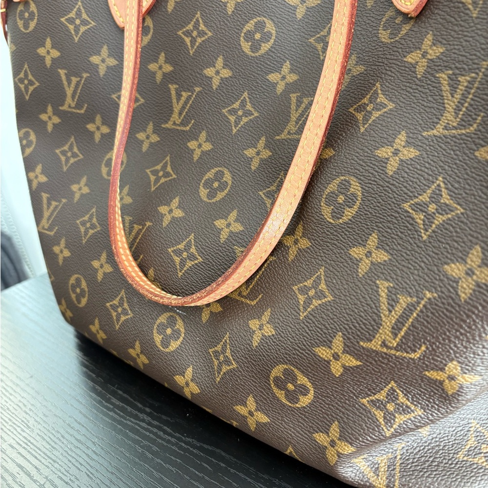 Louis Vuitton Monogram Neverfull MM - Picture 4 of 16